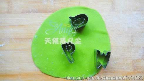 ��ɫ��ĸ�������