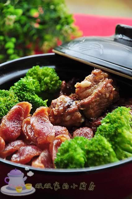 排骨腊味煲仔饭的做法