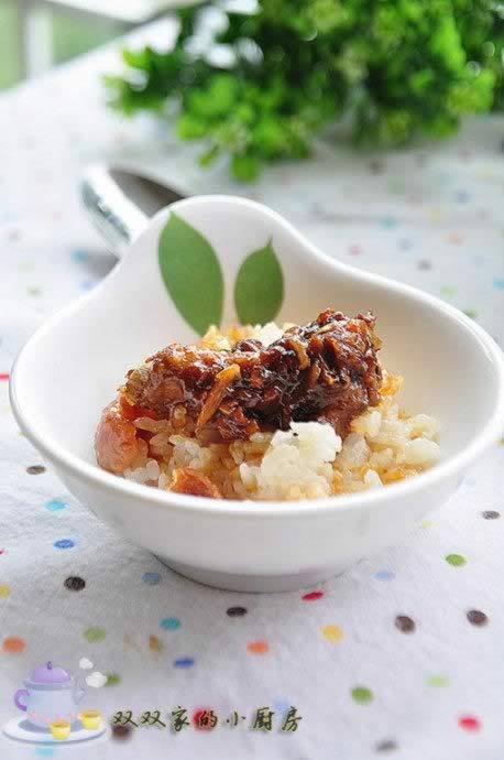 排骨腊味煲仔饭的做法