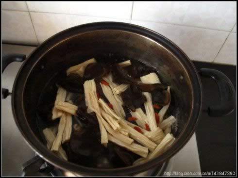 �踯�������