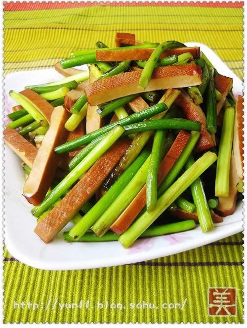 ��̦����ɵ�����