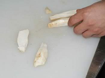 鸡纵菌沙拉淋芥末籽油酱的做法