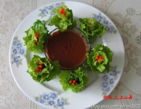 �齴���˵�����