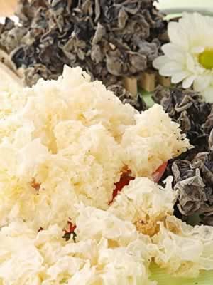 冬日补肾必食:六种黑色的食物