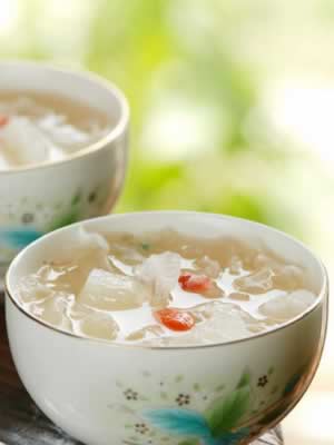 �ڰ�ľ������ʳ�״��Ƽ�����ͼ��