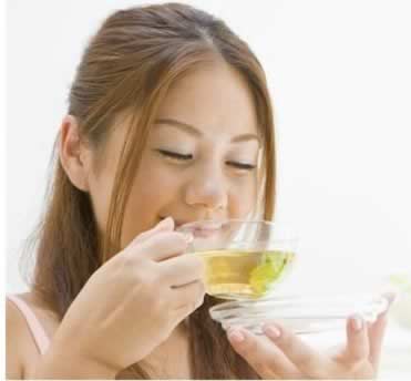 养生保健:蜂蜜水啥时候喝才养生?