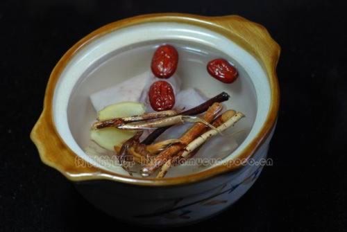 ��������������