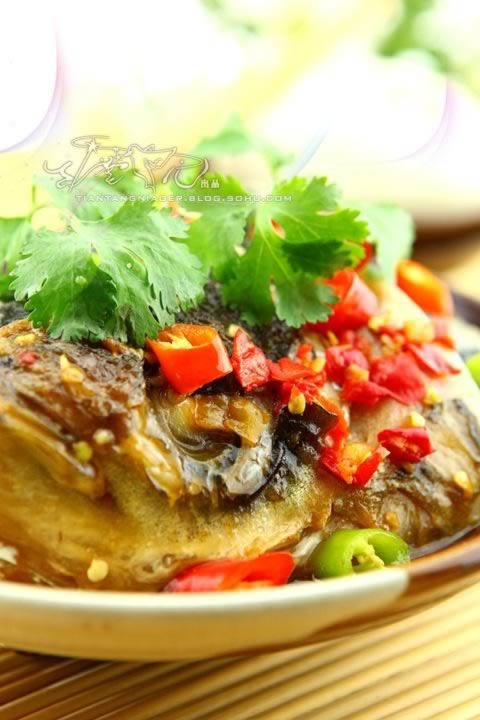 家常椒香鱼头的做法