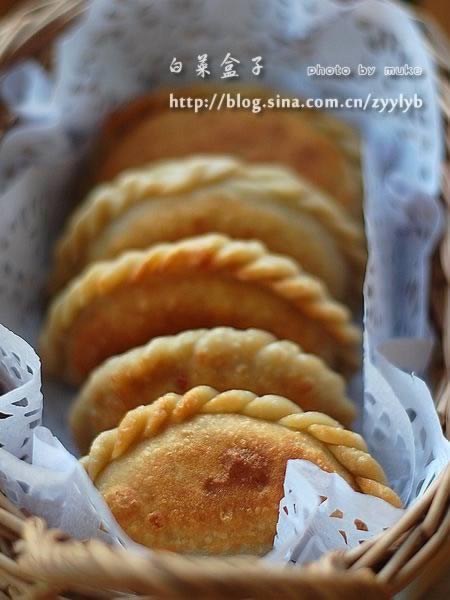 白菜盒子的做法