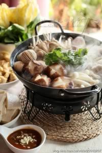 �Ӿ������������