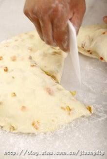 潘纳多妮面包的做法