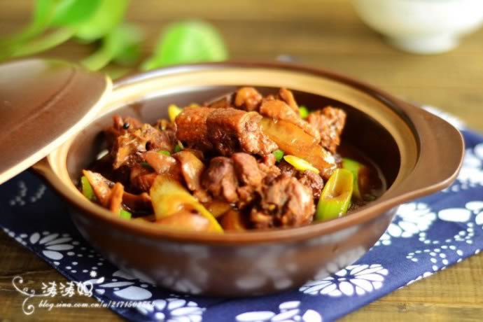 魔芋焖鸭的做法
