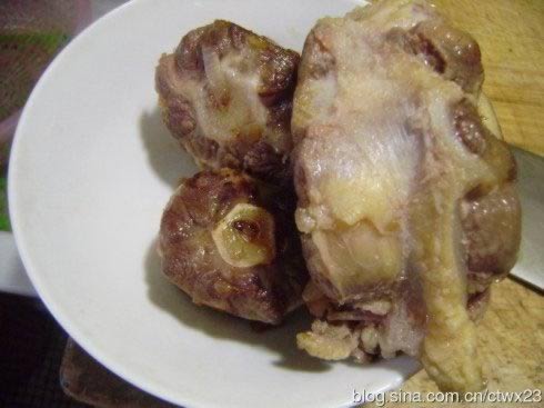 ����ţβ������