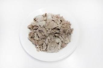 铁板炒烤羊肉的做法