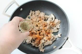 铁板炒烤羊肉的做法