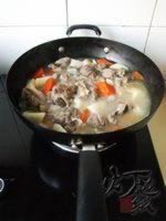 山药胡萝卜炖羊腿的做法