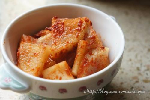 辣萝卜、酱黄豆的做法