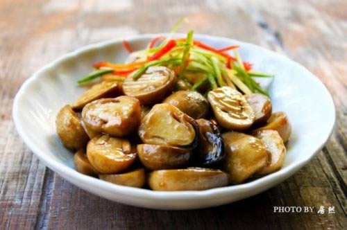 蚝油草菇的做法
