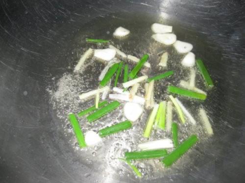 10�����ٳɽ���Ӫ��Ũ�����������������