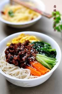 什锦凉拌面的做法,怎么做,如何做好吃,图解详细步骤的做法