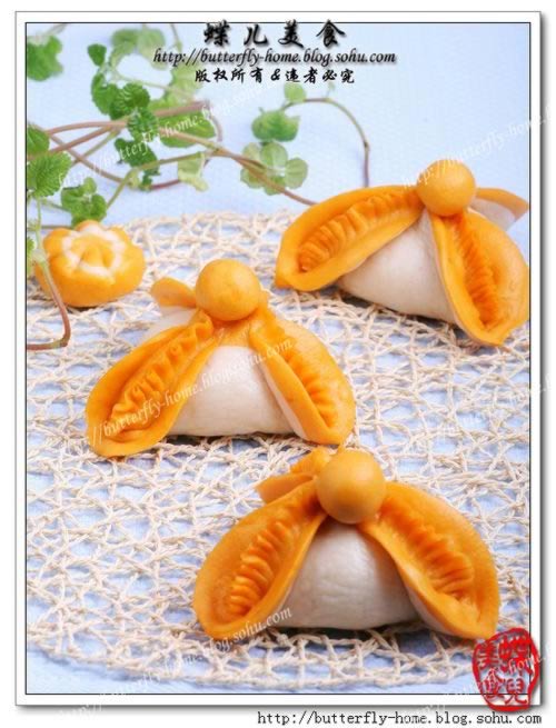 双色豆沙馅冠顶包子的做法