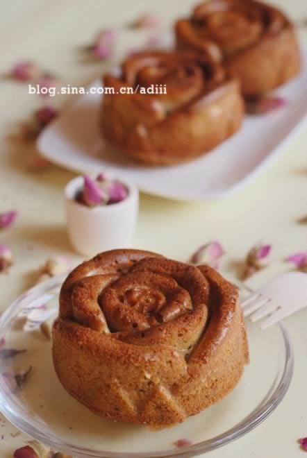 玫瑰造型香蕉蛋糕的做法