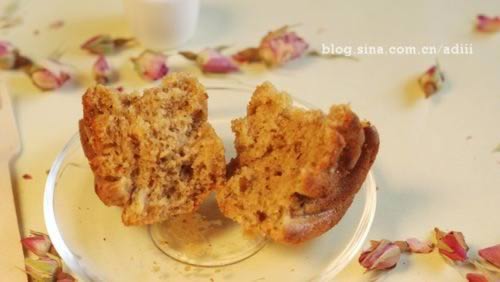 玫瑰造型香蕉蛋糕的做法