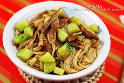 ���ͼ�˿���׷۵�����