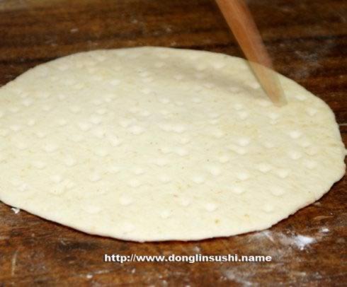 什锦鲜辣披萨的做法