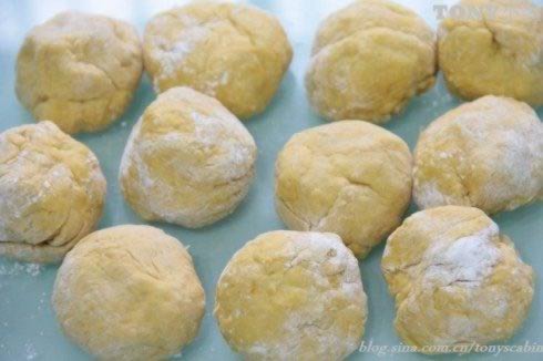 平底锅南瓜小米饼的做法