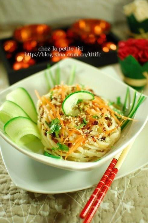 手工素凉面的做法