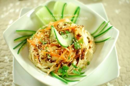 手工素凉面的做法