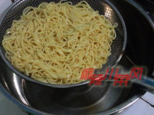 飘香拌面的做法