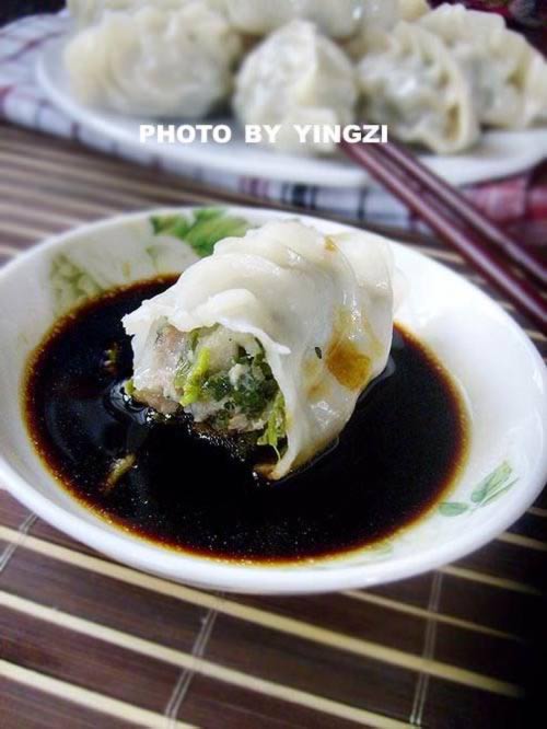 荠菜鲜肉柳叶饺的做法