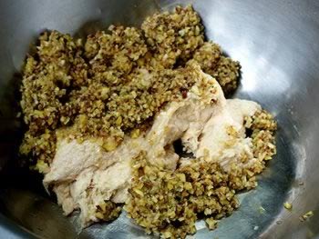 牛肝菌排配罗勒炒面的做法