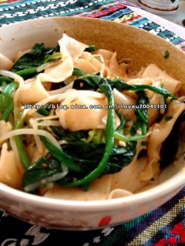 家常面食油泼扯面的做法,怎么做,如何做好吃,图解详细步骤的做法