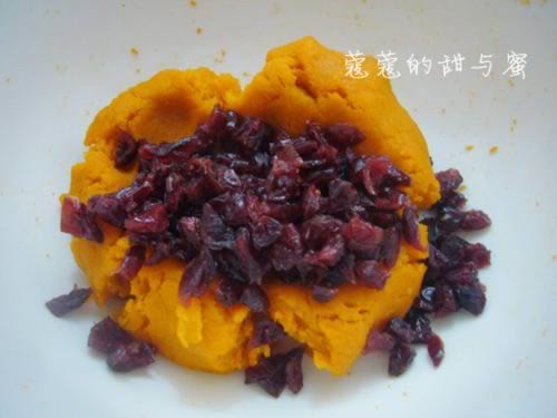 巧克力棒棒糖蛋糕的做法