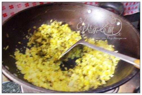 酸菜包子的做法