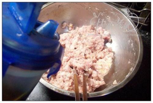 酸菜包子的做法