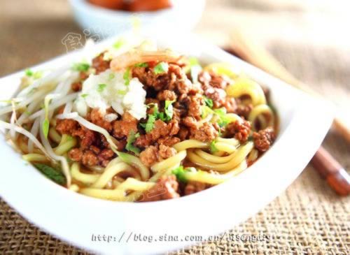 自制担仔面的做法