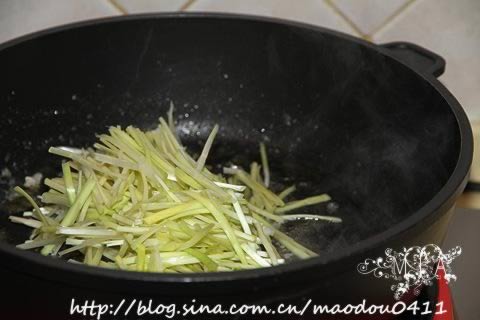 海鲜炒米粉的做法