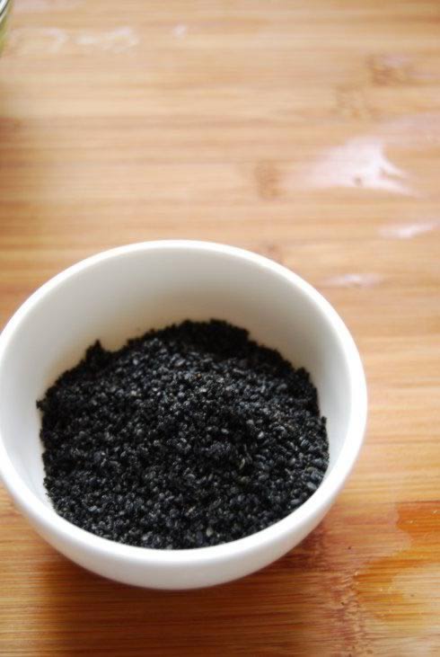 芝麻馒头的做法