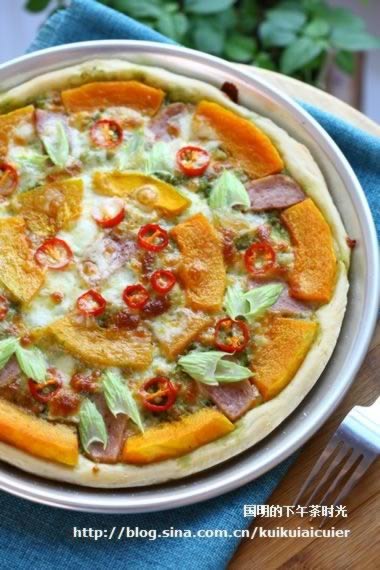 青酱南瓜披萨的做法