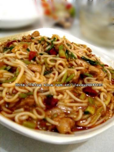 鸡肉炒米粉的做法