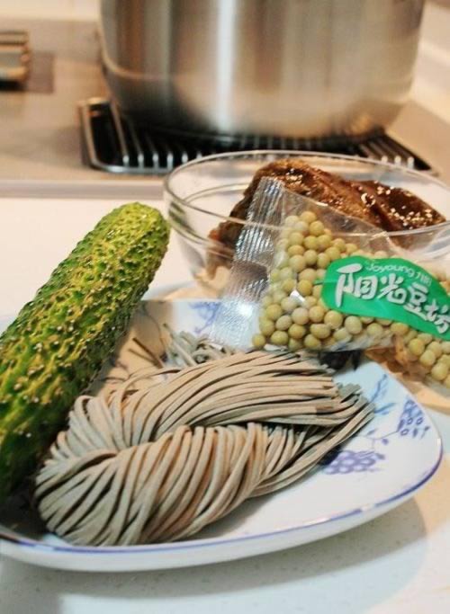 ���������������