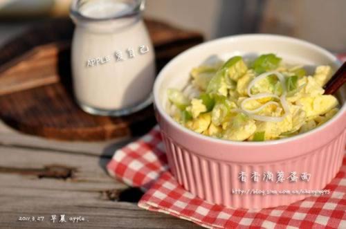 �е��������