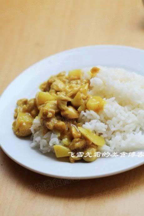 咖喱鸡肉薄底批萨的做法