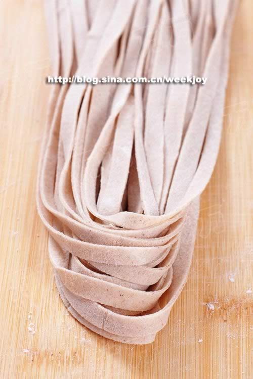 杂粮手擀面的做法