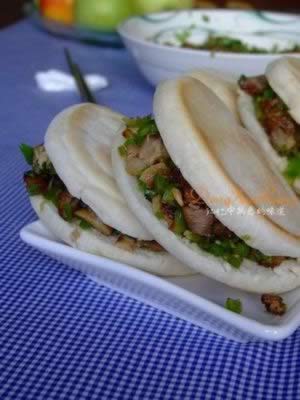 红烧肉夹馍的做法