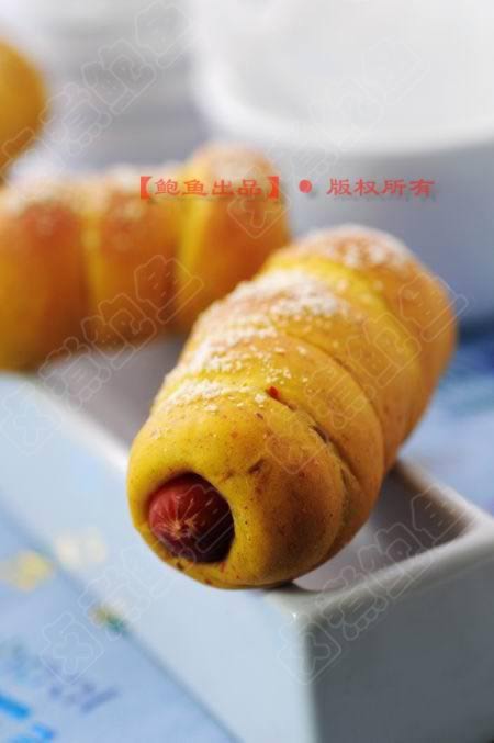 咖喱辣椒香肠卷的做法